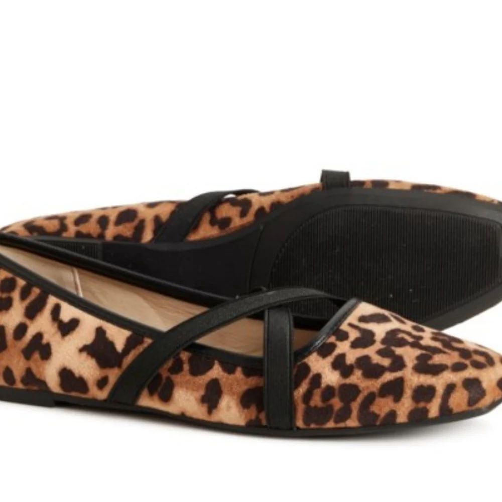 BRAND NEW RACHEL ROY ANIMAL PRINT CALM X-BAND  WIMEN'S FLAT
